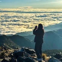Vista al mar de nubes