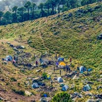 Vista de volcán activo